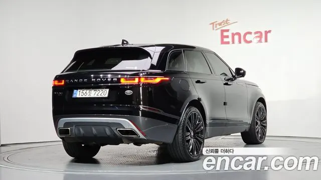 LAND ROVER RANGE ROVER VELAR 2018 — 103 932 км, чёрный, Корея — под ключ — фото 2