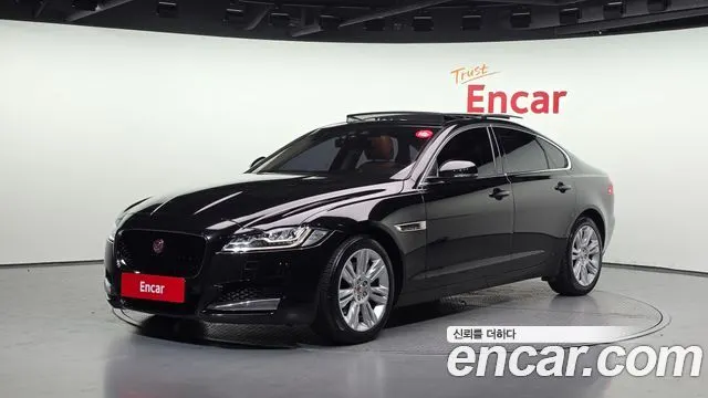 JAGUAR XF 2017