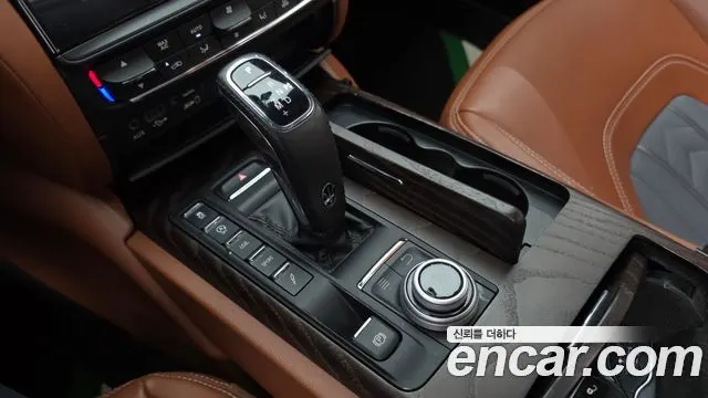 MASERATI QUATTROPORTE 2019 — 133 780 км, белый, Корея — под ключ — фото 9