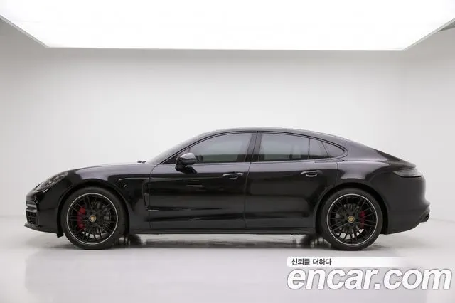 PORSCHE PANAMERA — из Кореи под ключ