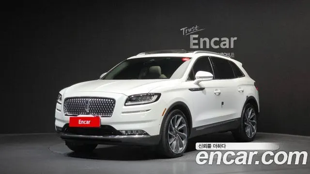 LINCOLN NAUTILUS 2023