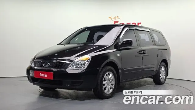KIA GRAND CARNIVAL 2009