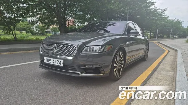 LINCOLN CONTINENTAL 1 2017