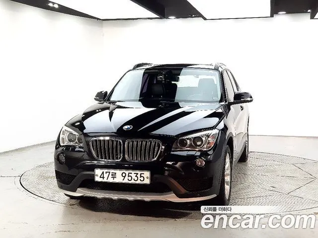 BMW X1 2015 — 116 700 км, чёрный, Корея — под ключ — фото 2