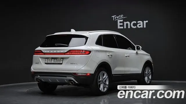 LINCOLN MKC 2017 — 114 402 км, белый, Корея — под ключ — фото 2