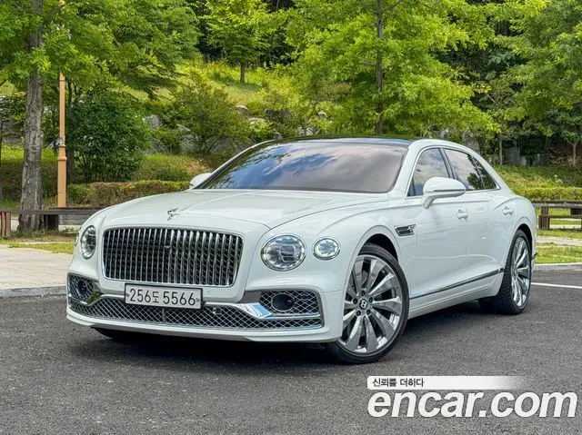 BENTLEY FLYING SPUR 2022