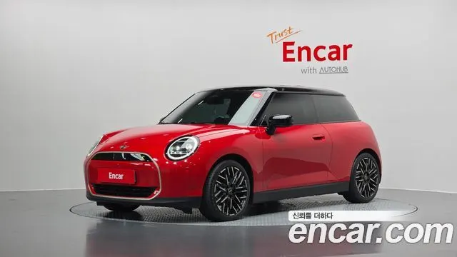 MINI COOPER ELECTRIC 2024