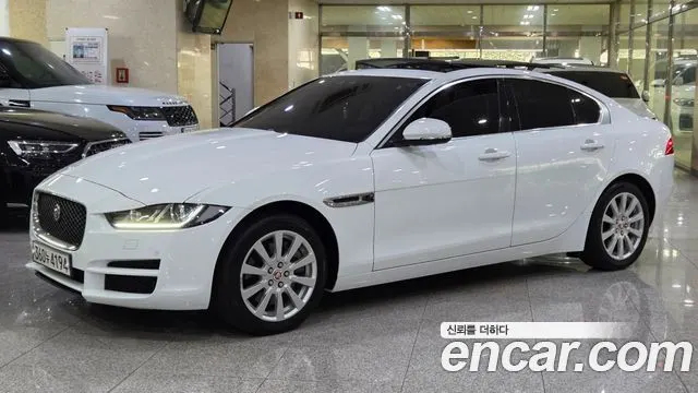 JAGUAR XE 2019