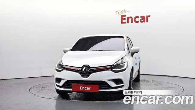 RENAULT KOREA CLIO 2018 — 96 780 км, белый, Корея — под ключ — фото 3