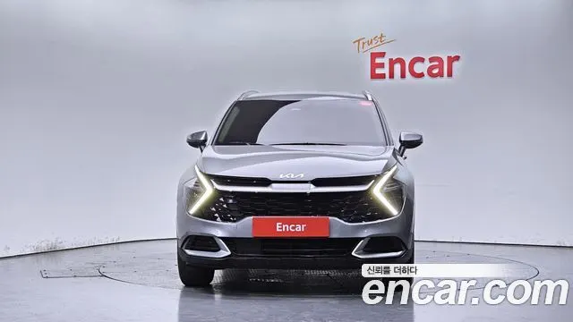 KIA SPORTAGE HYBRID 2023 — 19 139 км, серебристо-серый, Корея — под ключ — фото 3