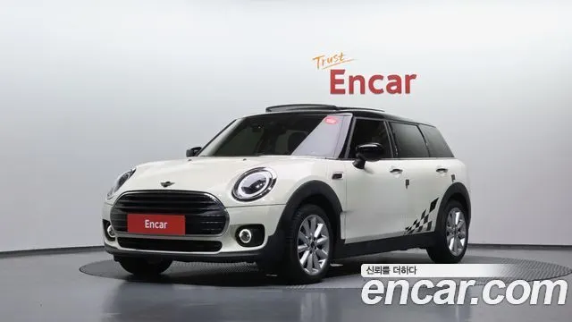 MINI COOPER CLUBMAN 2022 — 61 471 км, белый-перламутр, Корея — под ключ — фото 1