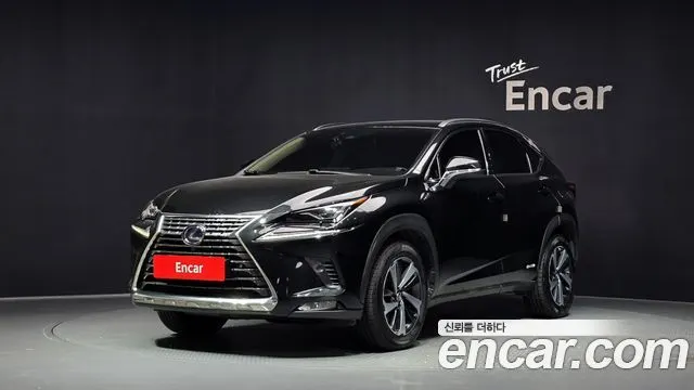 LEXUS NX300H 2021
