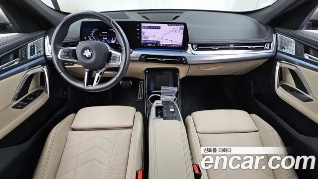 BMW X1 2025 — 5 056 км, серебристо-серый, Корея — под ключ — фото 7