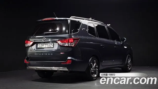 KGM KORANDO TURISMO 2018 — 154 406 км, синий, Корея — под ключ — фото 2