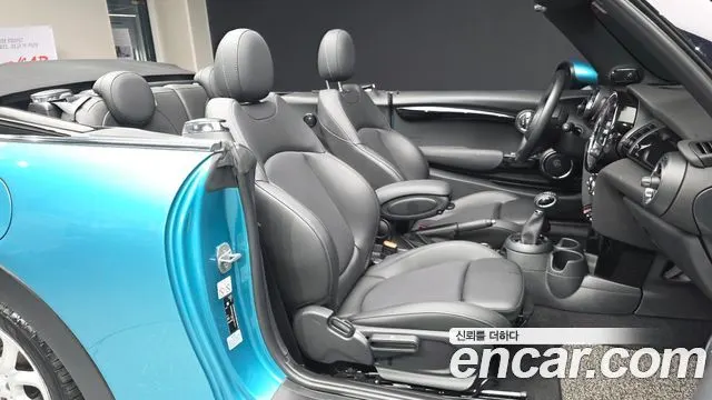 MINI COOPER CONVERTIBLE 2019 — 53 550 км, голубой, Корея — под ключ — фото 11