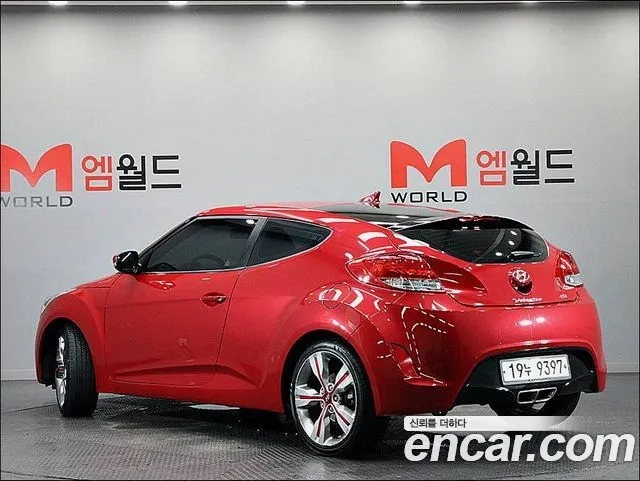 HYUNDAI VELOSTER 2012 — 114 635 км, красный, Корея — под ключ — фото 4