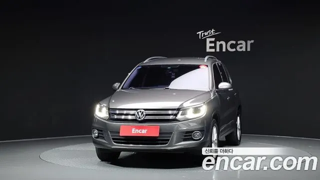 VOLKSWAGEN TIGUAN 2015 — 167 919 км, серый, Корея — под ключ — фото 3