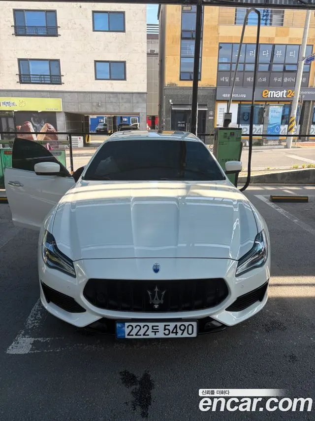 MASERATI QUATTROPORTE — из Кореи под ключ