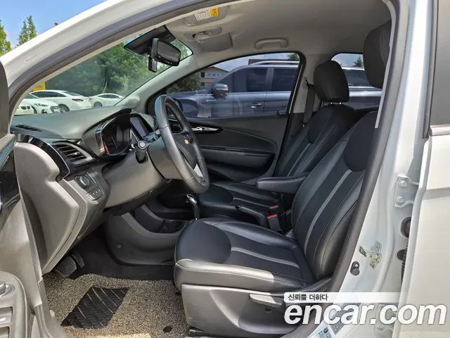 CHEVROLET SPARK 2019 — 134 012 км, чёрный, Корея — под ключ — фото 8