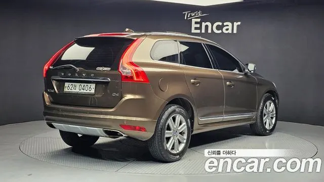 VOLVO XC60 2016 — 185 582 км, коричневый, Корея — под ключ — фото 2