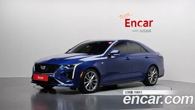 CADILLAC CT4 2020