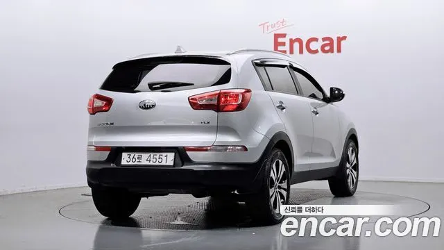 KIA SPORTAGE R 2013 — 173 785 км, серебристый, Корея — под ключ — фото 2