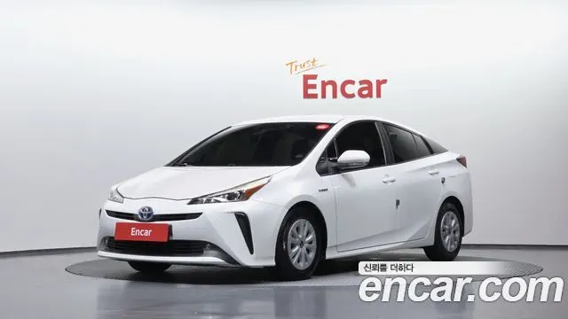 TOYOTA PRIUS — из Кореи под ключ