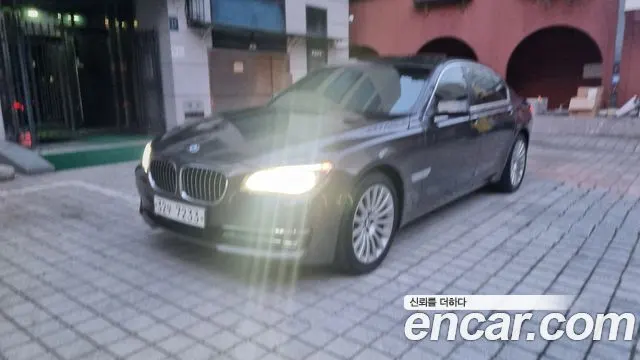 BMW 7 SERIES 2013 — 210 000 км, коричневый, Корея — под ключ — фото 2