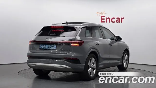 AUDI Q4 E-TRON — из Кореи под ключ