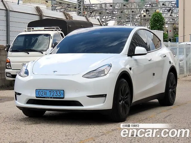 TESLA MODEL Y 2024 — 55 861 км, белый, Корея — под ключ — фото 2