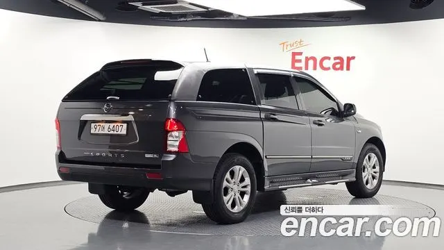 KGM KORANDO SPORTS 2016 — 142 434 км, серый, Корея — под ключ — фото 2