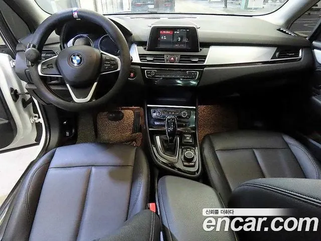 BMW 2 SERIES ACTIVE TOURER 2019 — 52 409 км, белый, Корея — под ключ — фото 9