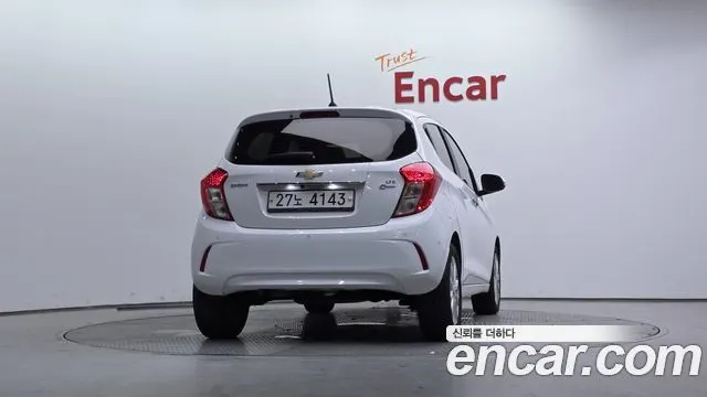 CHEVROLET SPARK 2017 — 90 021 км, белый, Корея — под ключ — фото 4