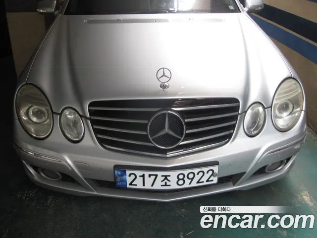 MERCEDES-BENZ E-CLASS W211 2008