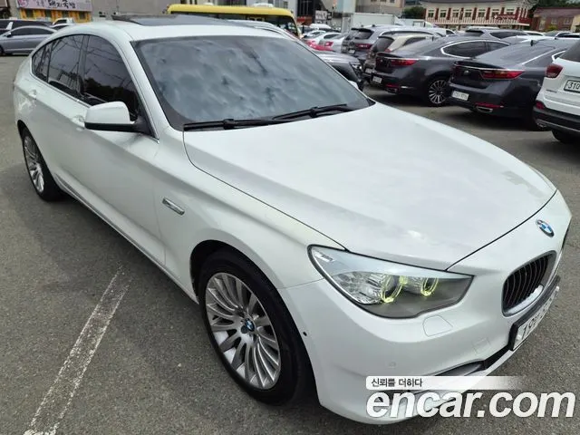 BMW 5 SERIES GT 2013 — 242 098 км, белый, Корея — под ключ — фото 11