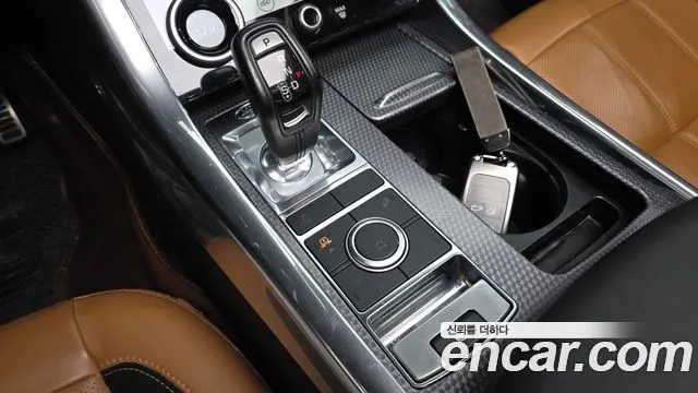 LAND ROVER RANGE ROVER SPORT (2 ПОК.) 2018 — 126 503 км, коричневый, Корея — под ключ — фото 9