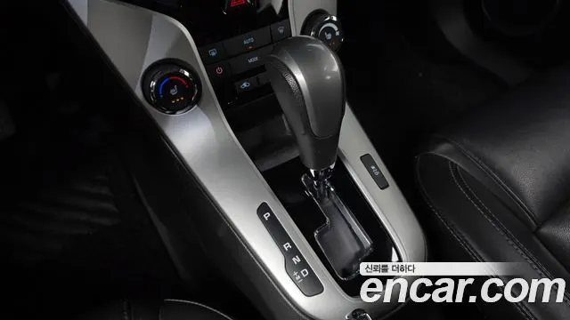 CHEVROLET AMAZING NEW CRUZE 2016 — 167 631 км, белый, Корея — под ключ — фото 9