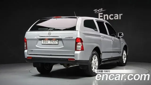 KGM KORANDO SPORTS 2013 — 193 307 км, серебристо-серый, Корея — под ключ — фото 2