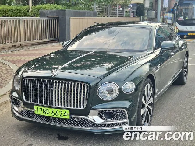 BENTLEY FLYING SPUR 2024