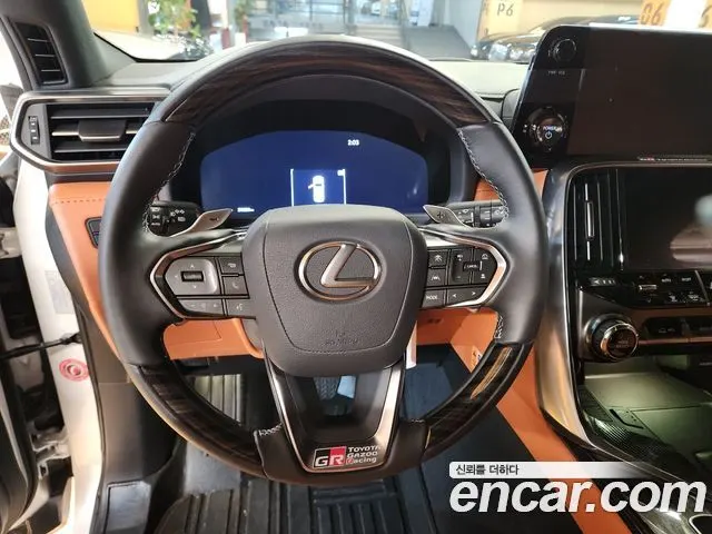 LEXUS LX 2025 — 21 000 км, белый-перламутр, Корея — под ключ — фото 11