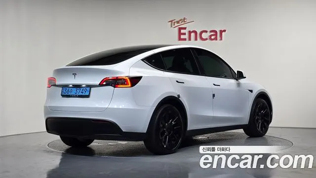 TESLA MODEL Y — из Кореи под ключ