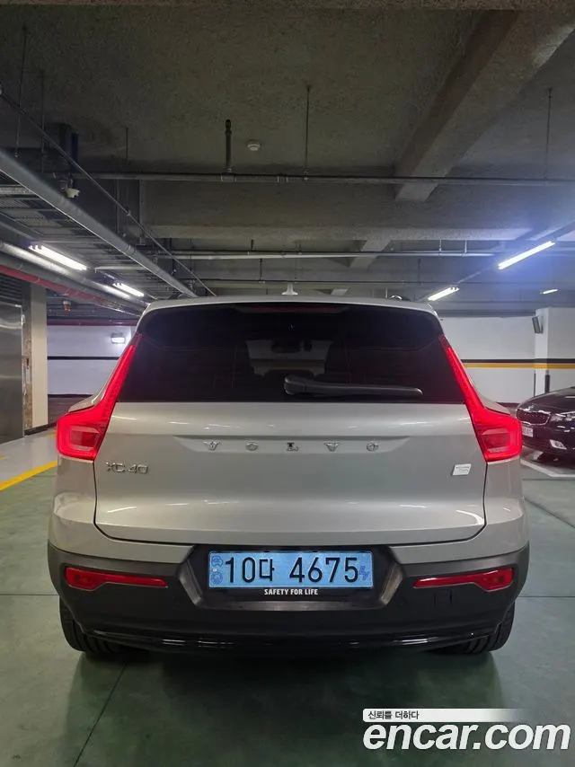 VOLVO XC40 RECHARGE 2024 — 12 700 км, серебристый, Корея — под ключ — фото 4