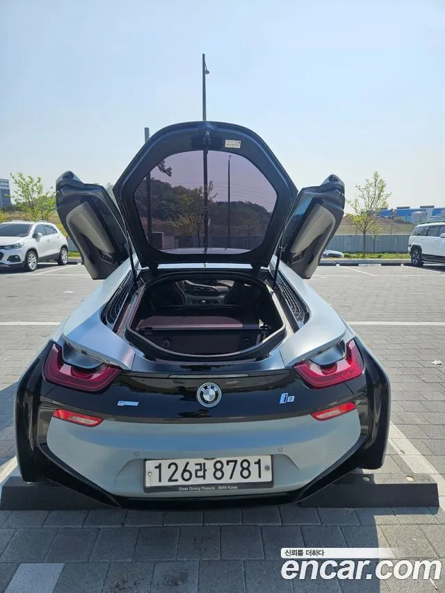 BMW I8 2016 — 118 000 км, серебристый, Корея — под ключ — фото 9