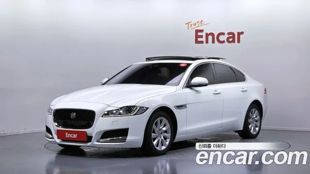JAGUAR XF 2017