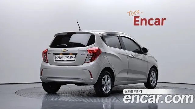 CHEVROLET SPARK 2016 — 118 329 км, белый-перламутр, Корея — под ключ — фото 2