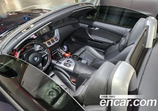 BMW Z4 2010 — 180 000 км, синий, Корея — под ключ — фото 10