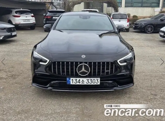 MERCEDES-BENZ AMG GT 2023