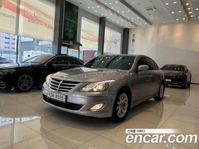HYUNDAI GENESIS 2013 — 145 030 км, серебристо-серый, Корея — под ключ — фото 11