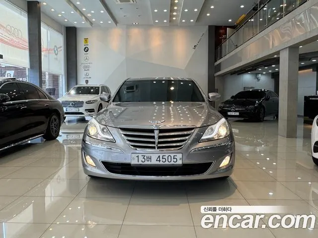 HYUNDAI GENESIS 2013 — 145 030 км, серебристо-серый, Корея — под ключ — фото 3