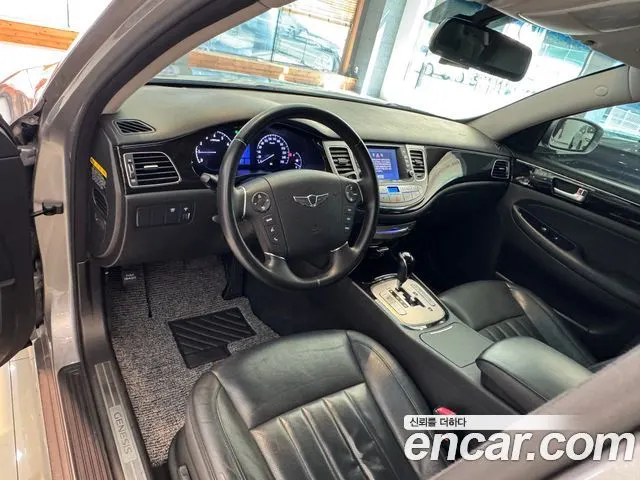 HYUNDAI GENESIS 2013 — 145 030 км, серебристо-серый, Корея — под ключ — фото 10